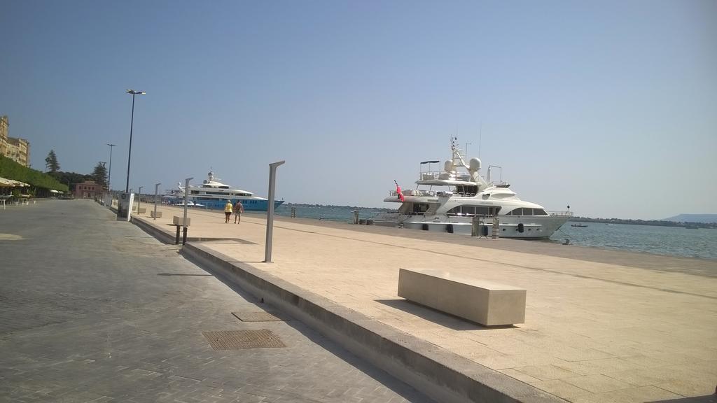 B&B Luna Συρακούσες Εξωτερικό φωτογραφία